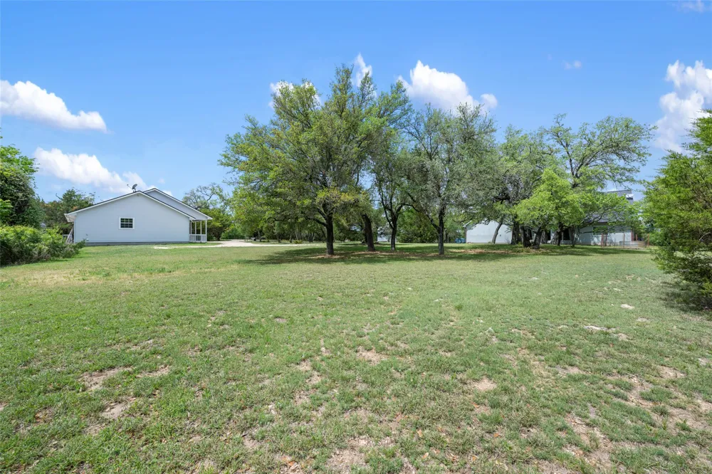 391 Liberty Drive Liberty Hill, TX 78642
