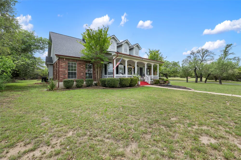 391 Liberty Drive Liberty Hill, TX 78642