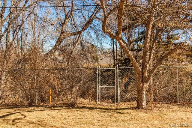 2456 S Leyden Street Denver, CO 80222