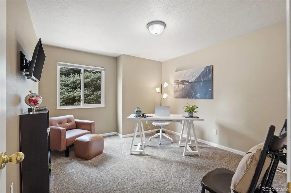 2354 43rd Avenue Greeley, CO 80634