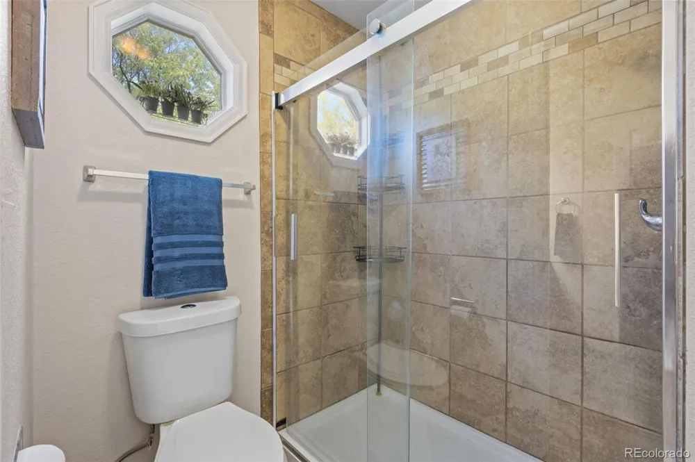 2354 43rd Avenue Greeley, CO 80634