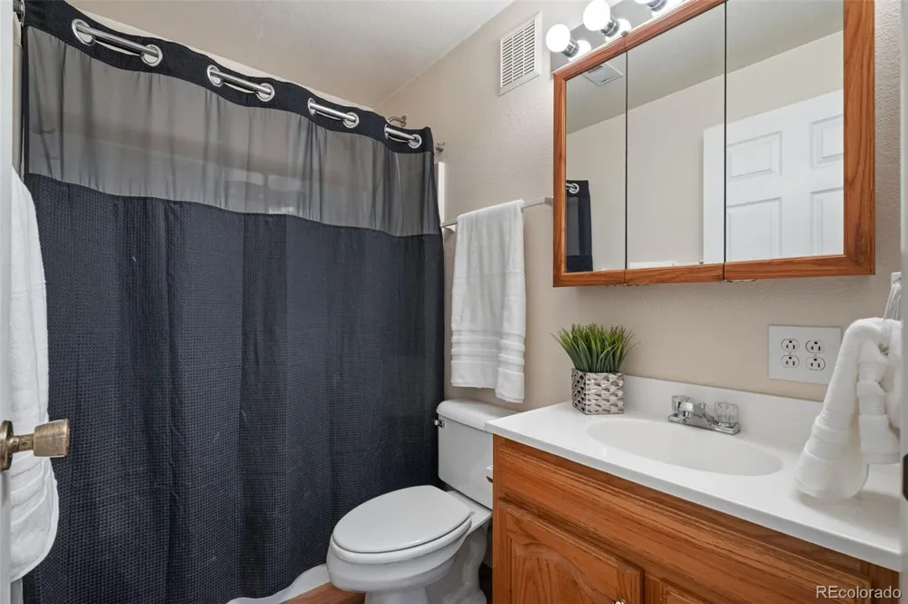 2354 43rd Avenue Greeley, CO 80634