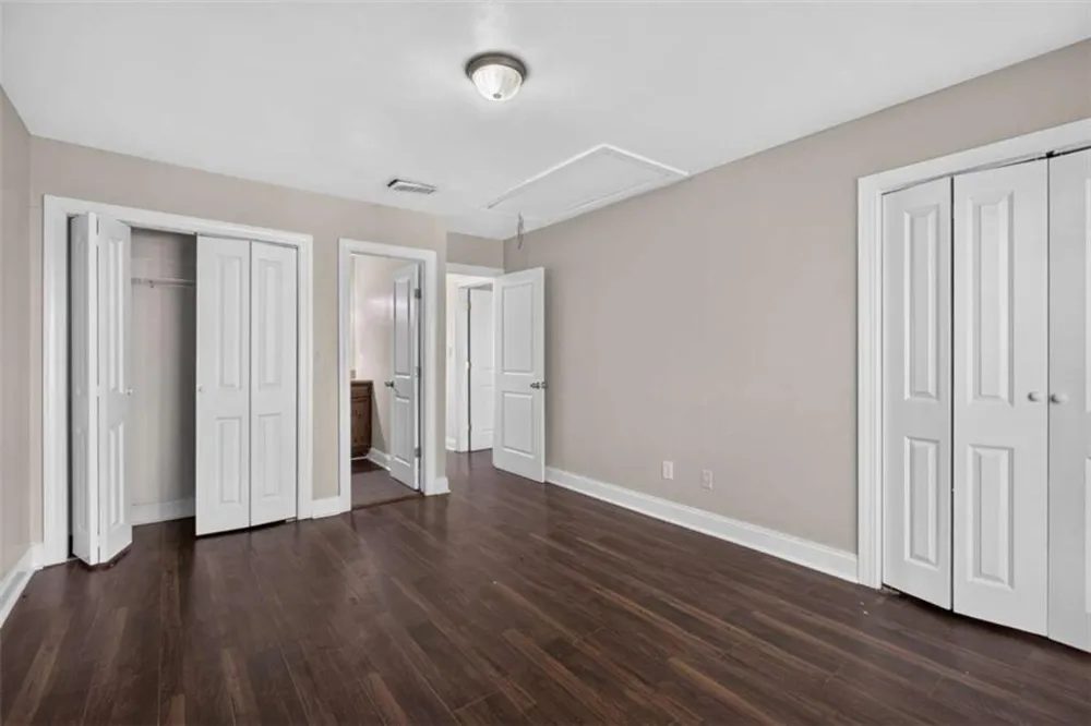 125 Governors Drive Forest Park, GA 30297