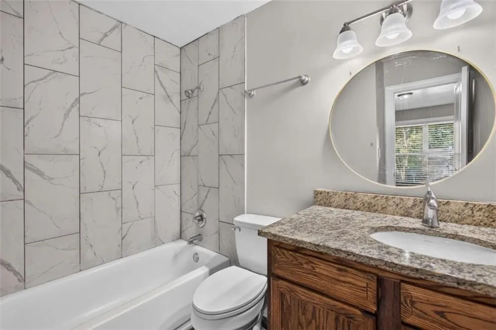 125 Governors Drive Forest Park, GA 30297