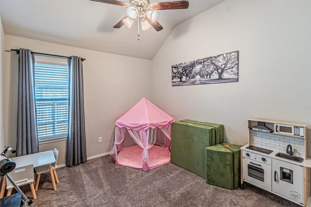 2504 Doe Run Weatherford, TX 76087