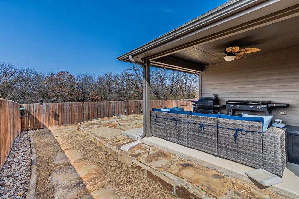 2504 Doe Run Weatherford, TX 76087
