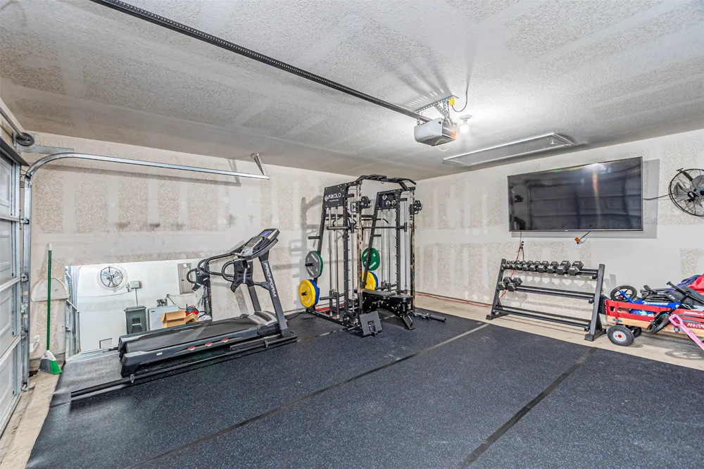 2504 Doe Run Weatherford, TX 76087