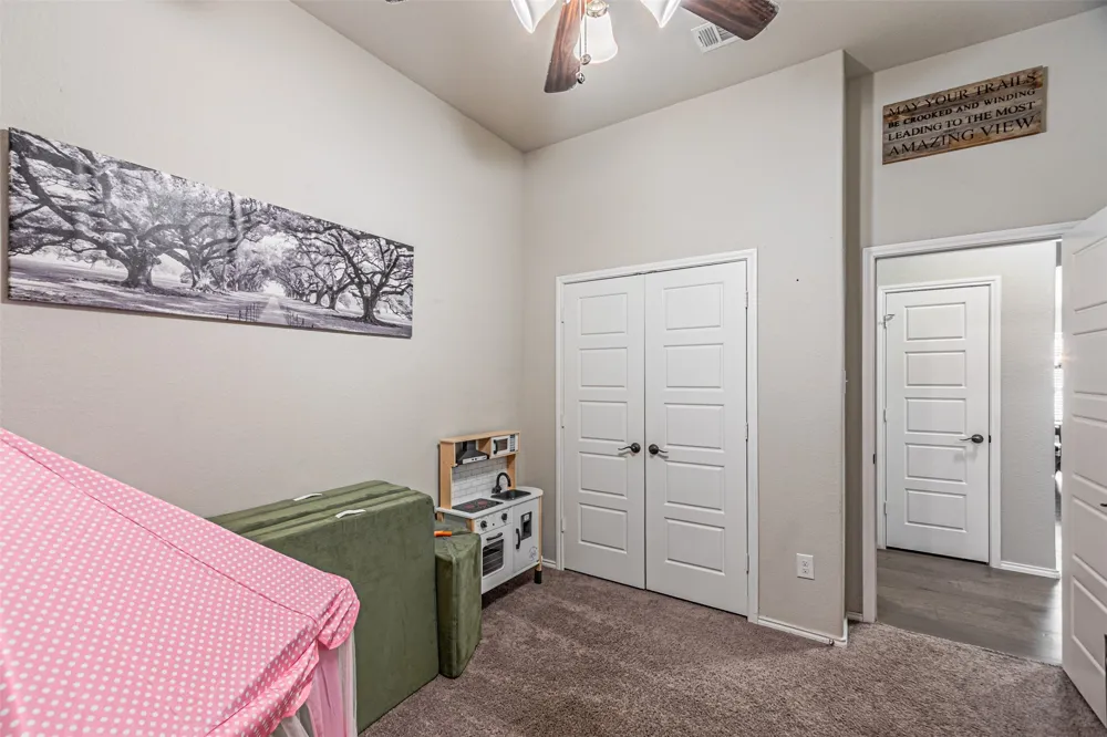 2504 Doe Run Weatherford, TX 76087