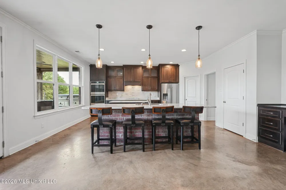 4298 Glynn Valley East Road Byhalia, MS 38611