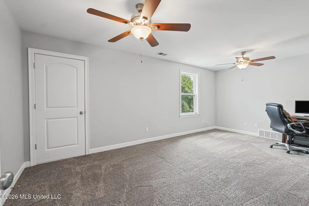 4298 Glynn Valley East Road Byhalia, MS 38611