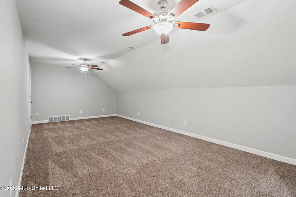 4298 Glynn Valley East Road Byhalia, MS 38611