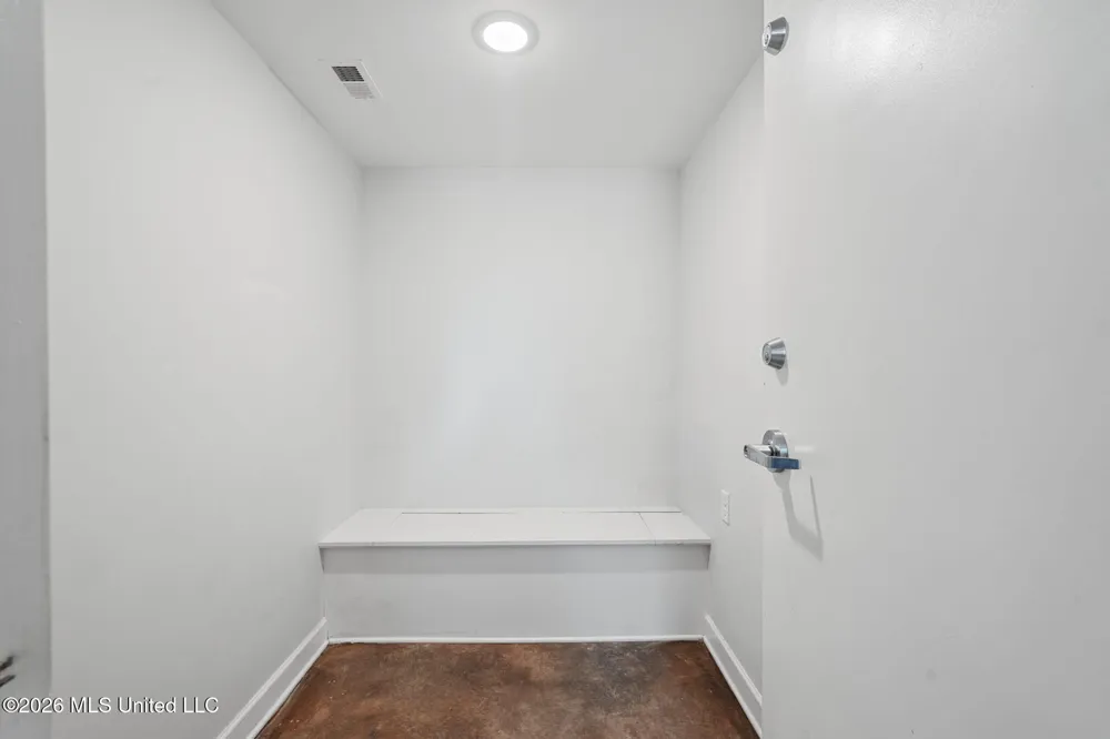4298 Glynn Valley East Road Byhalia, MS 38611