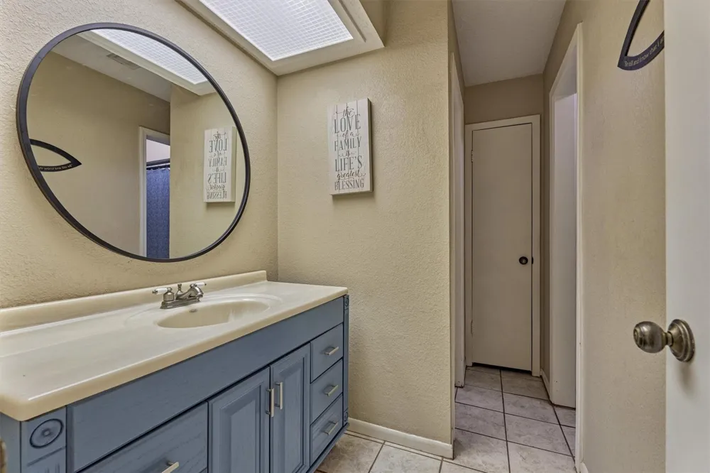 39 Regency Point Conroe, TX 77356