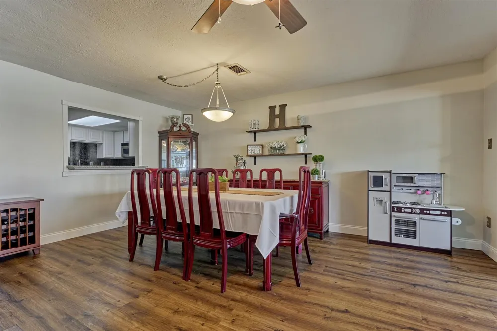 39 Regency Point Conroe, TX 77356