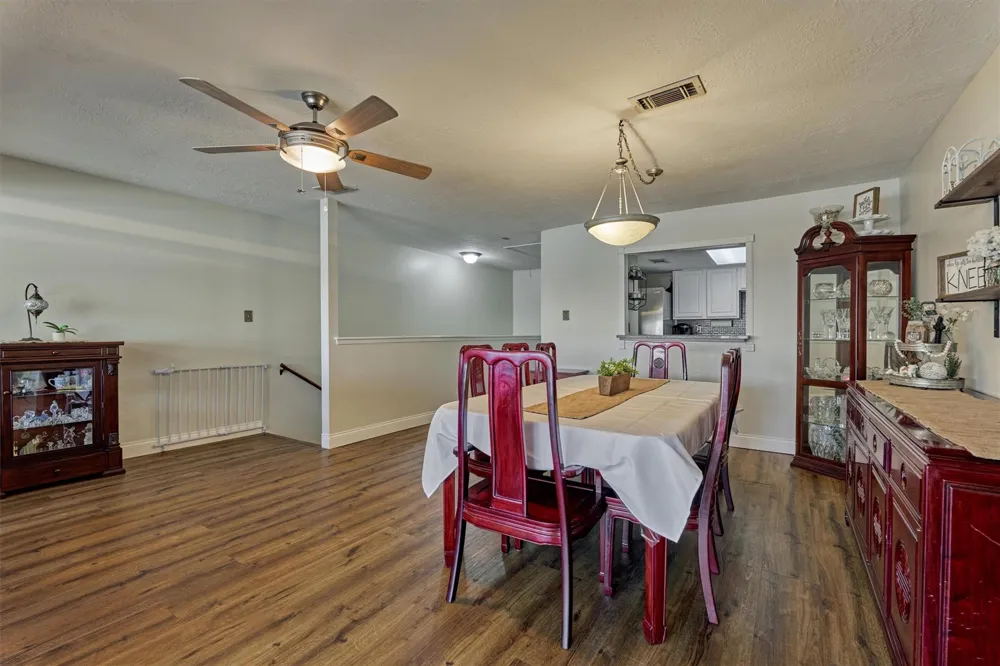 39 Regency Point Conroe, TX 77356