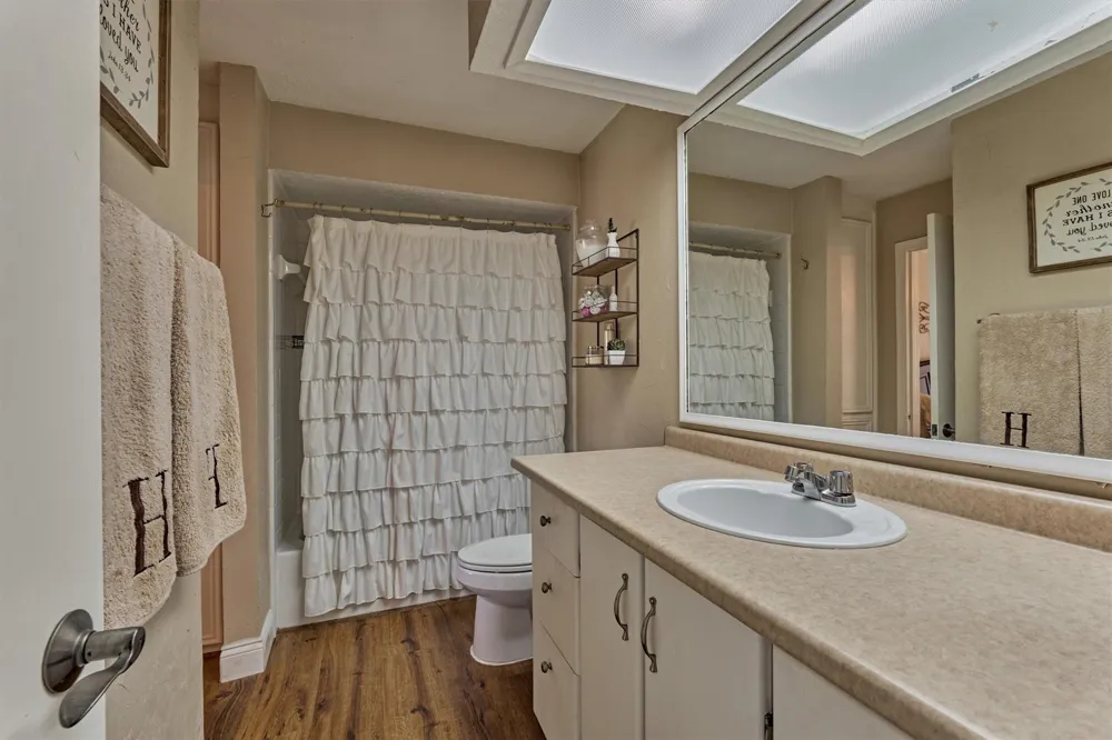 39 Regency Point Conroe, TX 77356