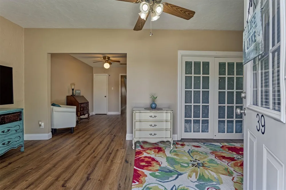 39 Regency Point Conroe, TX 77356