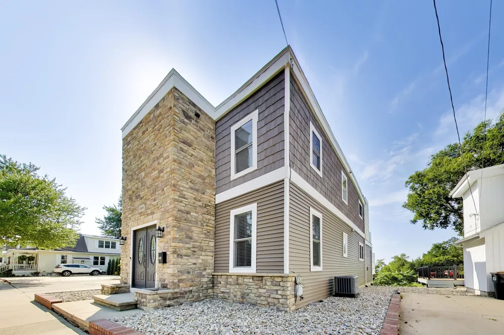 1008 Lake Boulevard St. Joseph, MI 49085