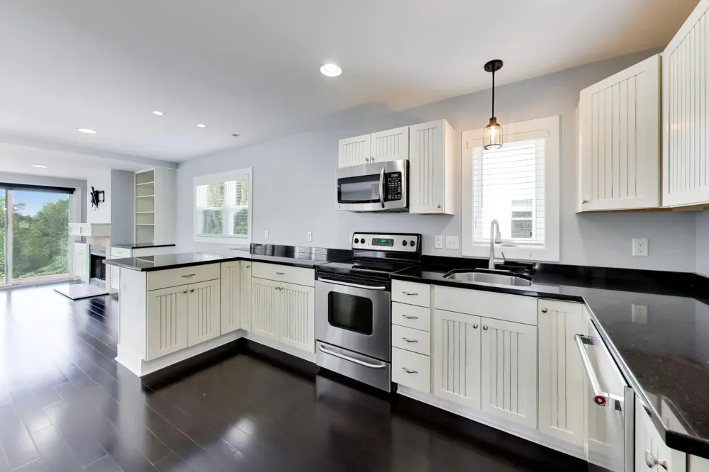 1008 Lake Boulevard St. Joseph, MI 49085