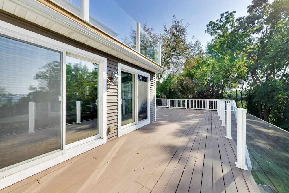 1008 Lake Boulevard St. Joseph, MI 49085