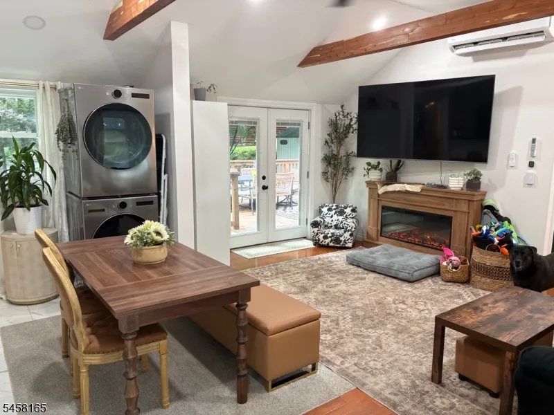 109 Cedar Ln Vernon, NJ 07422