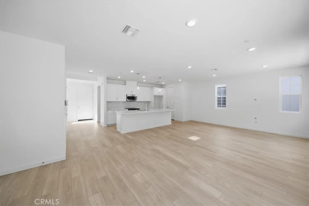 4886 W Beltramo Ranch Road Moorpark, CA 93021