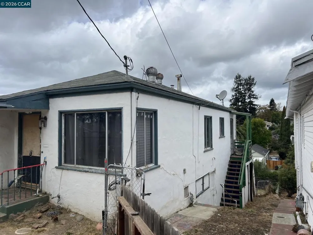 4031 Loma Vista Ave Oakland, CA 94619