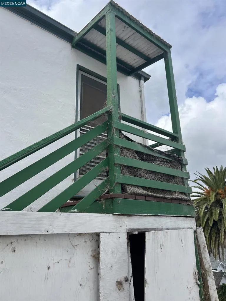 4031 Loma Vista Ave Oakland, CA 94619