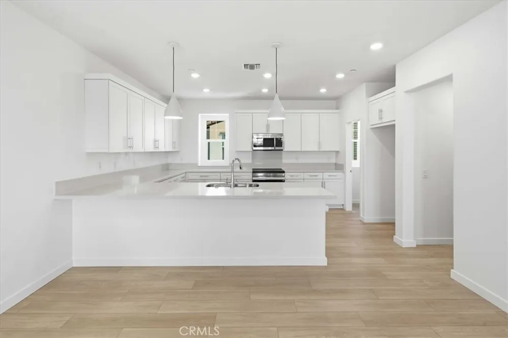2519 Bombay Street South El Monte, CA 91733