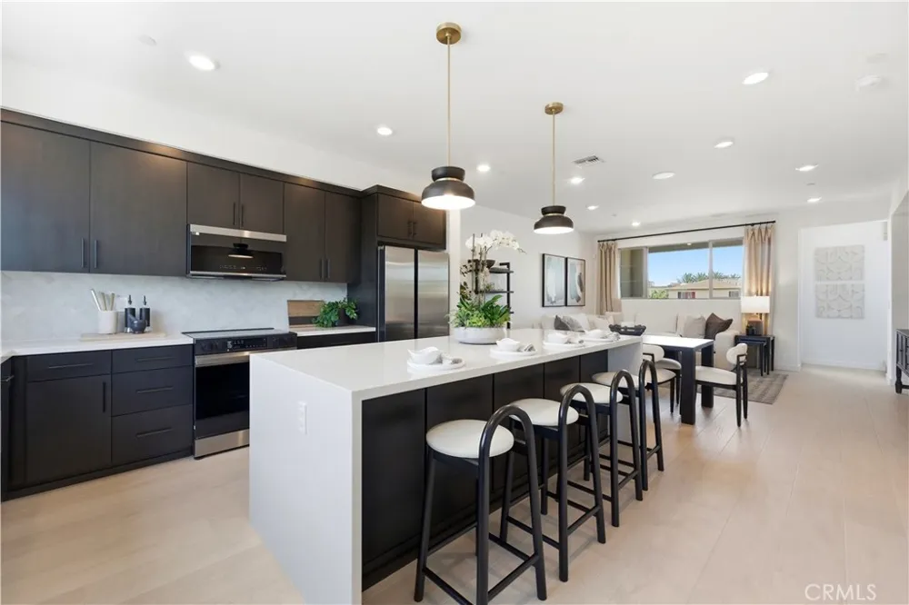 10720 Golden Koi #B El Monte, CA 91731