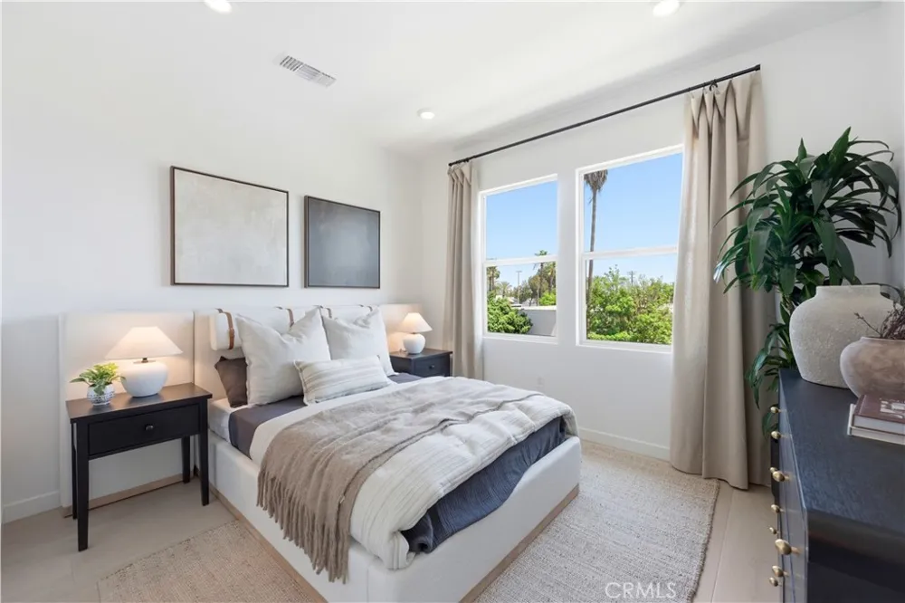 10720 Golden Koi #B El Monte, CA 91731