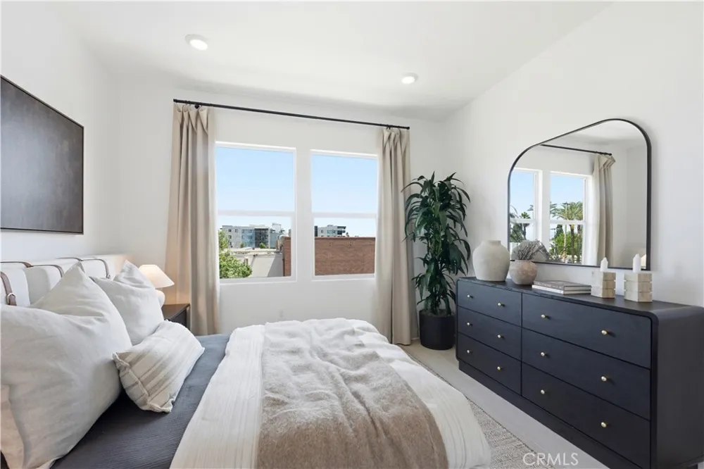 10720 Golden Koi #B El Monte, CA 91731