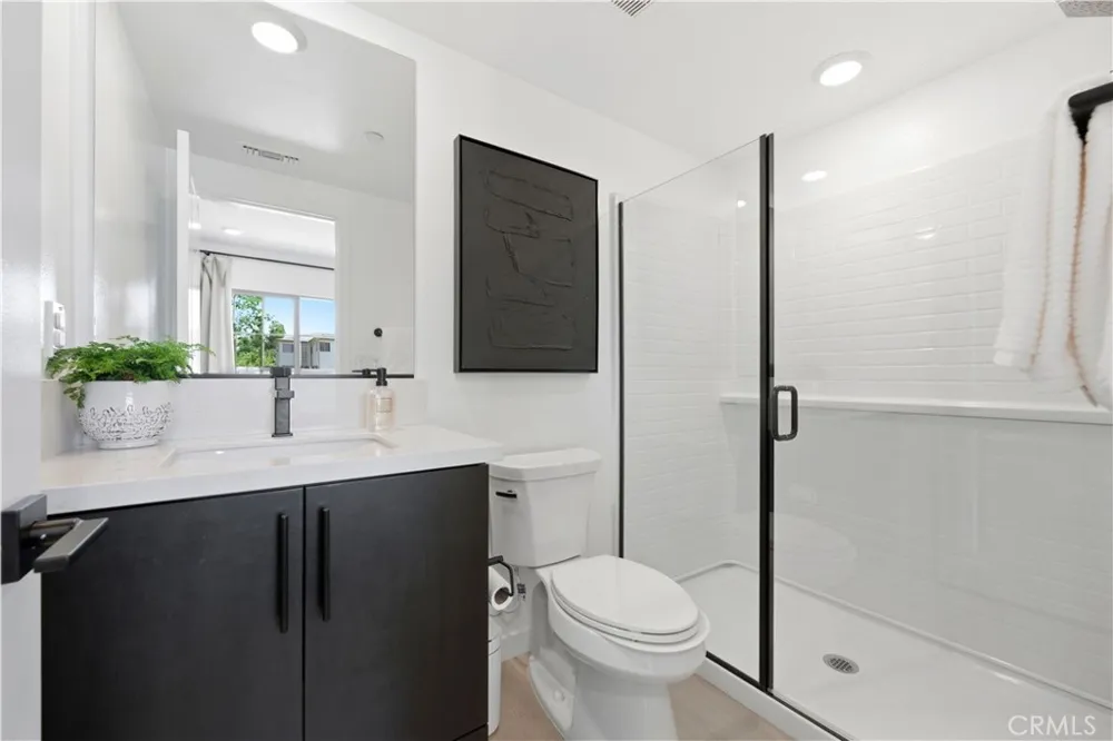 10720 Golden Koi #B El Monte, CA 91731