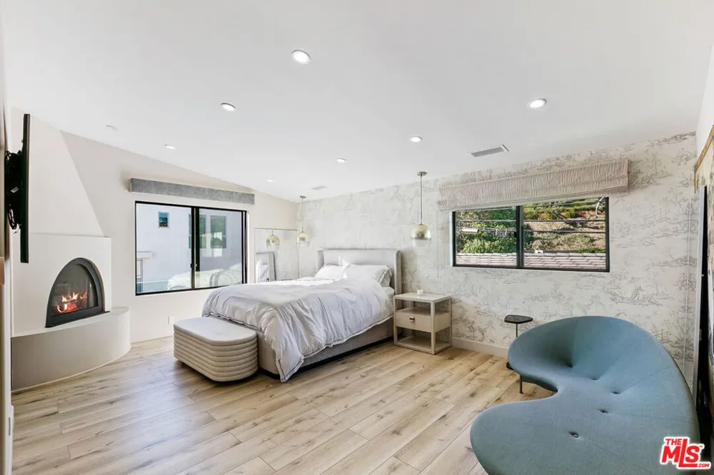 25216 Malibu Road Malibu, CA 90265