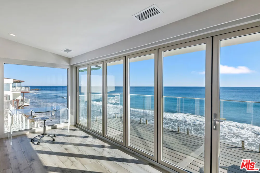 25216 Malibu Road Malibu, CA 90265