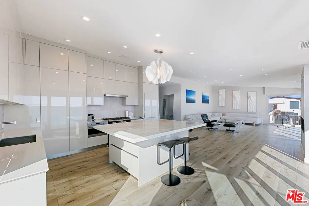 25216 Malibu Road Malibu, CA 90265