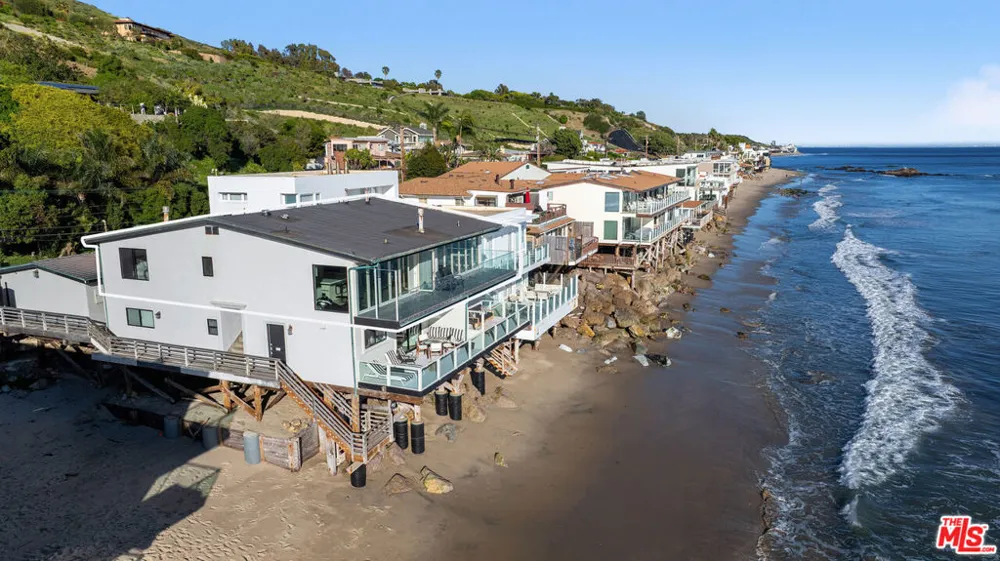 25216 Malibu Road Malibu, CA 90265