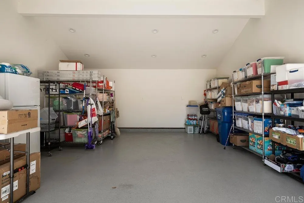 453 W Laurel Avenue Glendora, CA 91741