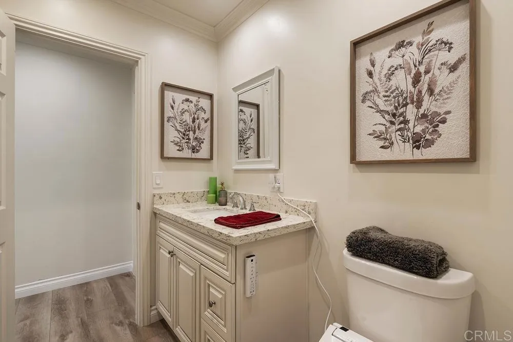 453 W Laurel Avenue Glendora, CA 91741
