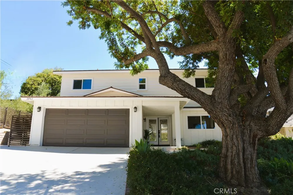 20962 Bandera Street Woodland Hills, CA 91364