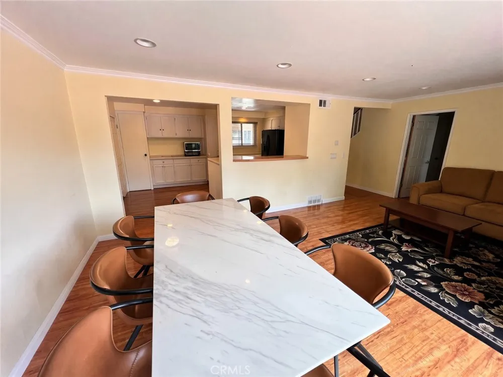 22667 Criswell West Hills, CA 91307
