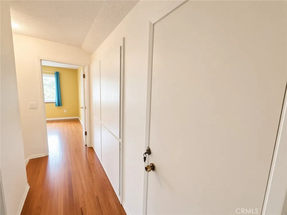 22667 Criswell West Hills, CA 91307