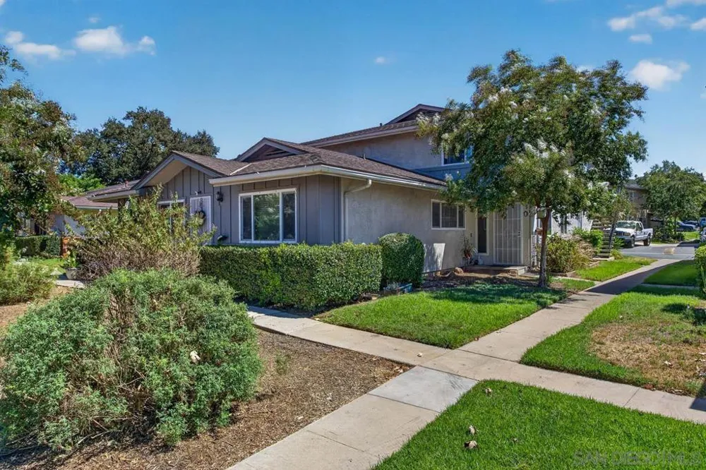 12149 Orange Crest Ct #2 Lakeside, CA 92040