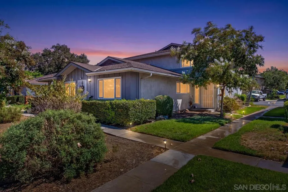 12149 Orange Crest Ct #2 Lakeside, CA 92040