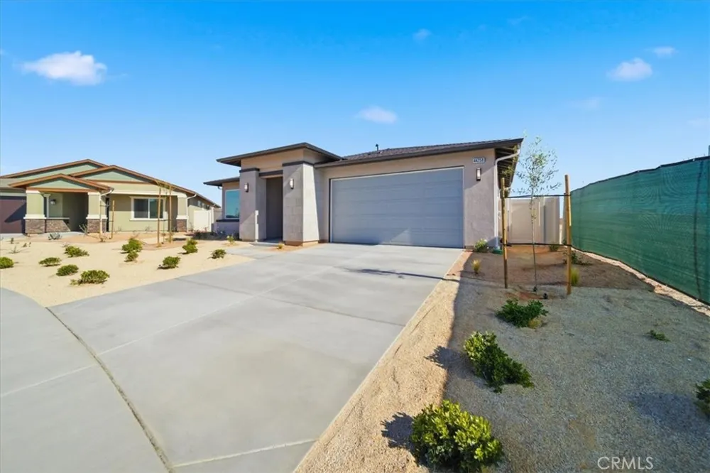 44250 Homestead Street Lancaster, CA 93535