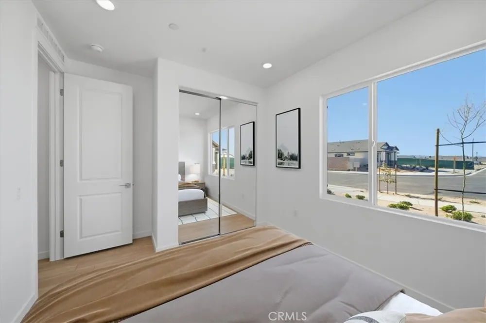 44250 Homestead Street Lancaster, CA 93535