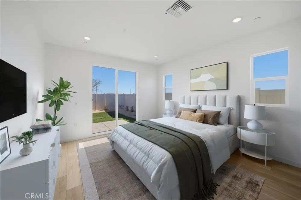 44250 Homestead Street Lancaster, CA 93535
