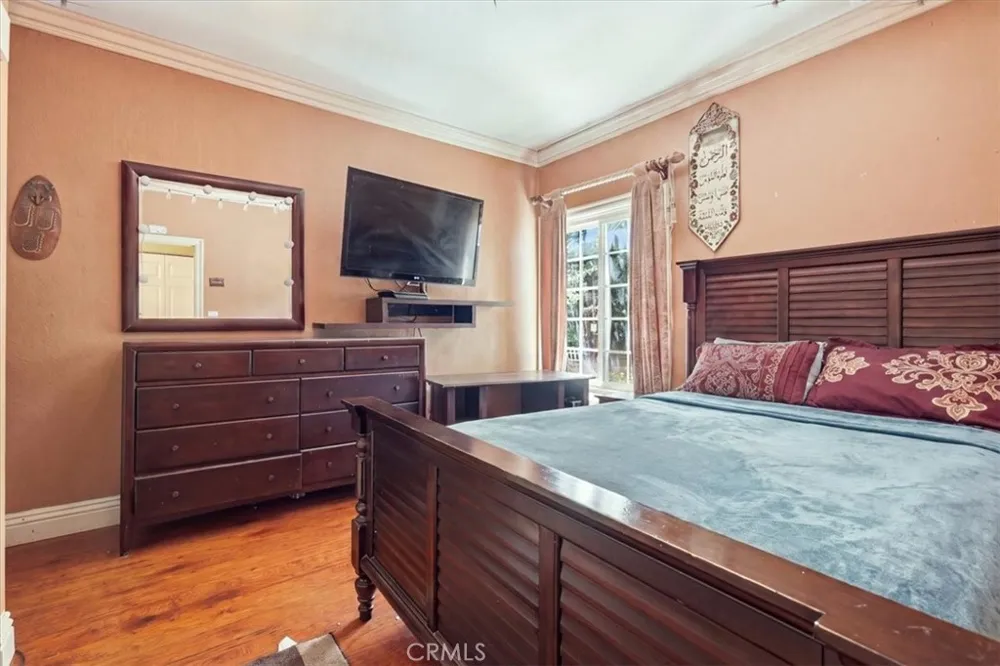 710 S Ridgeview Anaheim Hills, CA 92807