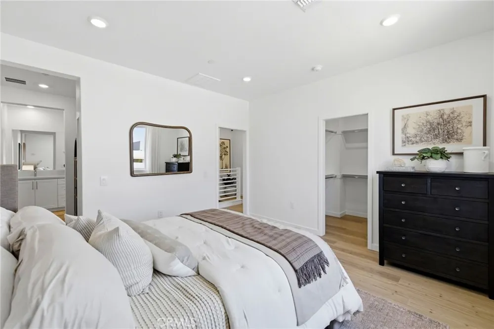 6648 Via Vista Pico Rivera, CA 90660