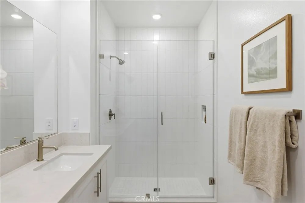 6648 Via Vista Pico Rivera, CA 90660